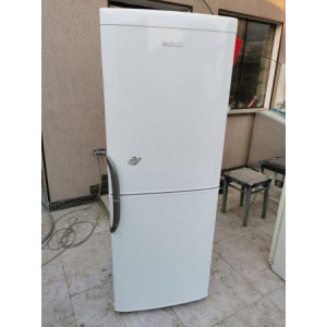 Холодильник BEKO CSK30000
