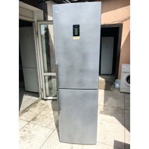 Холодильник Bosch KGN39AD18R