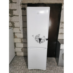Холодильник Indesit B18.LFNF.025