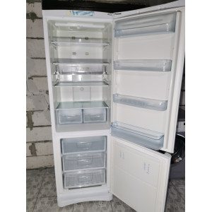 Холодильник Indesit B18.LFNF.025. Photo 2