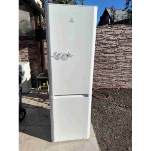 Холодильник Indesit BIA181. Photo 2
