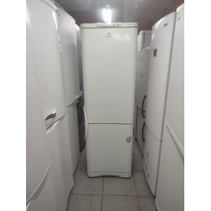 Холодильник Indesit C138NFG.018. Photo 2
