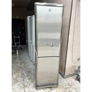 Холодильник Indesit C240G.021