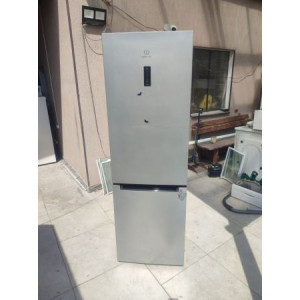 Холодильник Indesit DF5180S