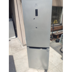 Холодильник Indesit DF5180S. Photo 3