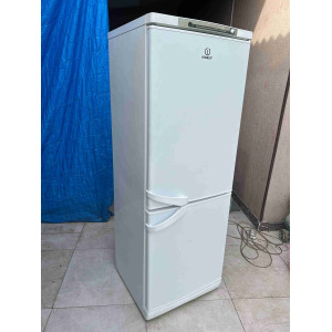 Холодильник Indesit SB1670.028. Photo 3