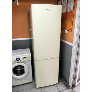Холодильник Samsung RL40SCVB