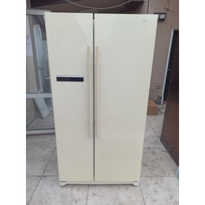 Холодильник Samsung RSA1NHVB