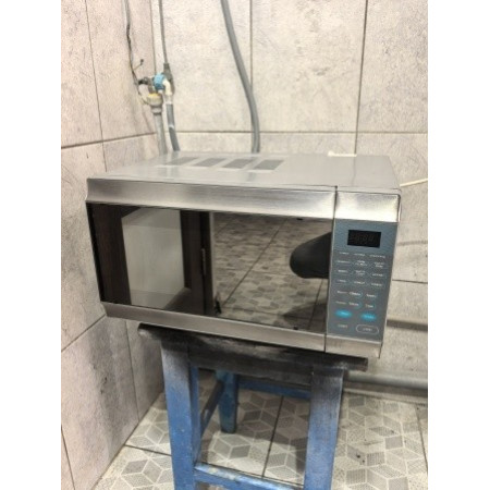 Микроволновая печь Hyundai H-MW1220