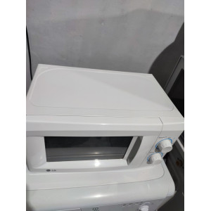 Микроволновая печь LG MS-1724U. Photo 2