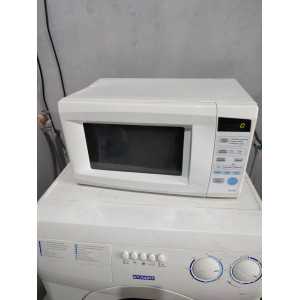 Микроволновая печь LG MS-1744U. Photo 2