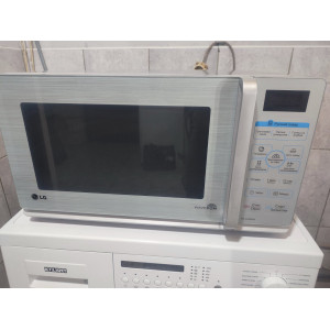 Микроволновая печь LG MS-2348DRS. Photo 3