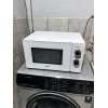 Микроволновая печь Midea MM720S220-W