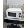Микроволновая печь Midea MM720S220-W