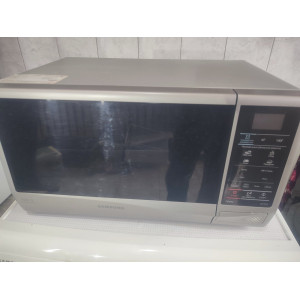 Микроволновая печь Samsung GE732KR. Photo 3