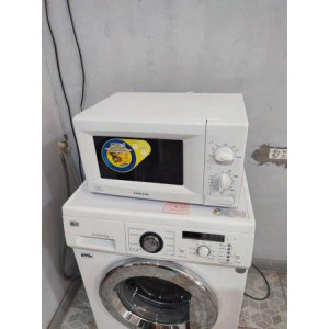 Микроволновая печь Samsung M1712NR