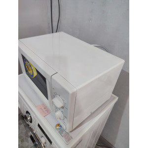 Микроволновая печь Samsung M1712NR. Photo 3