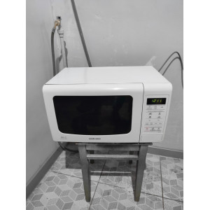Микроволновая печь Samsung ME733KR. Photo 2