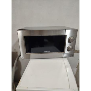 Микроволновая печь Samsung ME81MRTS