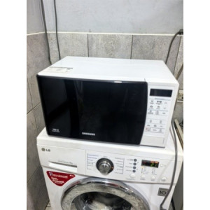 Микроволновая печь Samsung ME83KRW