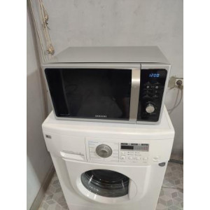 Микроволновая печь Samsung MS23F301TAW. Photo 2