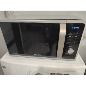 Микроволновая печь Samsung MS23F301TAW. Photo 3