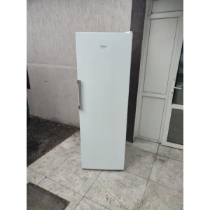 Морозильник Ariston HFZ6175W