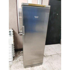Морозильник Ariston RMUP167XNFH