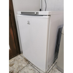 Морозильник Indesit SFR100.001. Photo 2