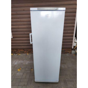 Морозильник Indesit SFR167NT