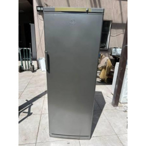 Морозильник Indesit SFR167S