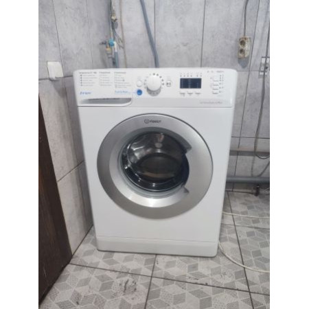 Стиральная машина Indesit BWSA51051