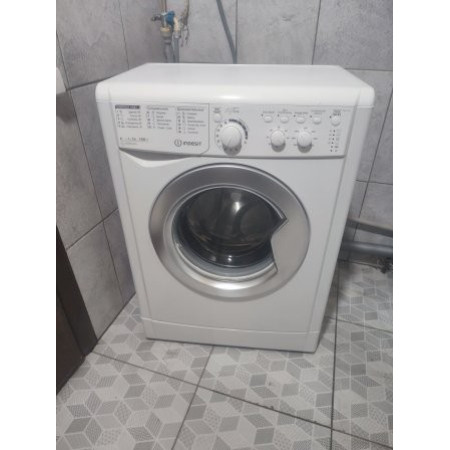 Стиральная машина Indesit EWSC51051, б/у