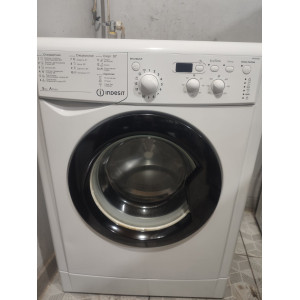 Стиральная машина Indesit IWSD5085. Photo 3