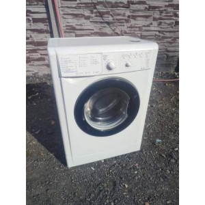 Стиральная машина Indesit IWUB4085