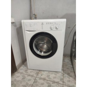 Стиральная машина Indesit WISL103