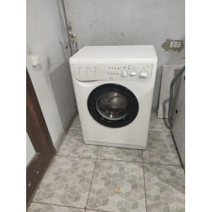 Стиральная машина Indesit WS84TX. Photo 2