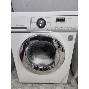 Стиральная машина LG F1020NDR. Photo 3