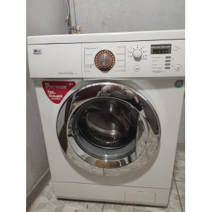 Стиральная машина LG F1023NDR. Photo 3