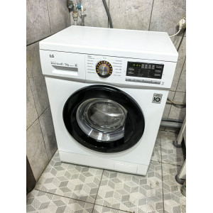 Стиральная машина LG F1296CD3. Photo 2