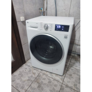 Стиральная машина LG F4J6TG1W. Photo 2