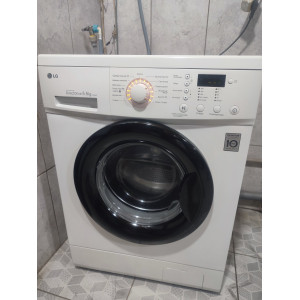 Стиральная машина LG F8056MD. Photo 3