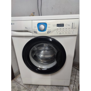 Стиральная машина LG WD-80150NU. Photo 3