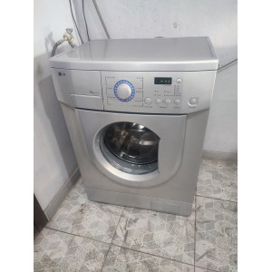 Стиральная машина LG WD-80185N. Photo 2