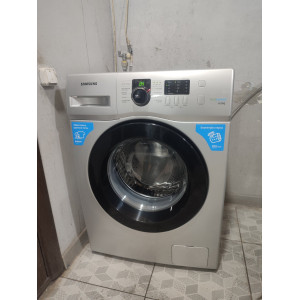 Стиральная машина Samsung WF60F1R2E2S. Photo 2