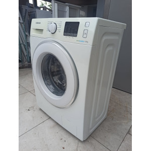 Стиральная машина Samsung WF6RF4E2W0W. Photo 3