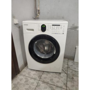 Стиральная машина Sаmsung WF8590NFW