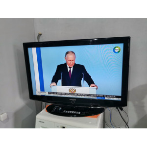 Телевизор Samsung LE40R82B. Photo 2