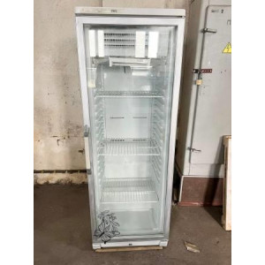 Холодильный шкаф Stinol 222E