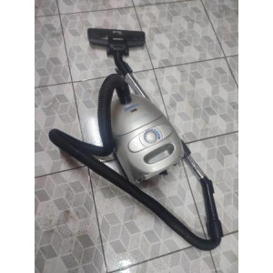 Пылесос Evgo EVC2580